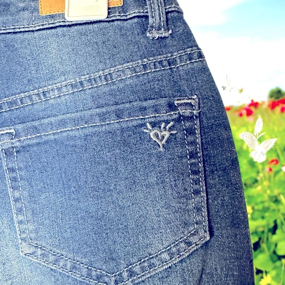 Justice Distressed Jeans shorts - Picture 4 of 5